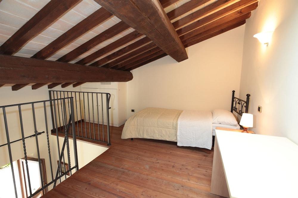 Il Castellaro Country House 페루자 외부 사진