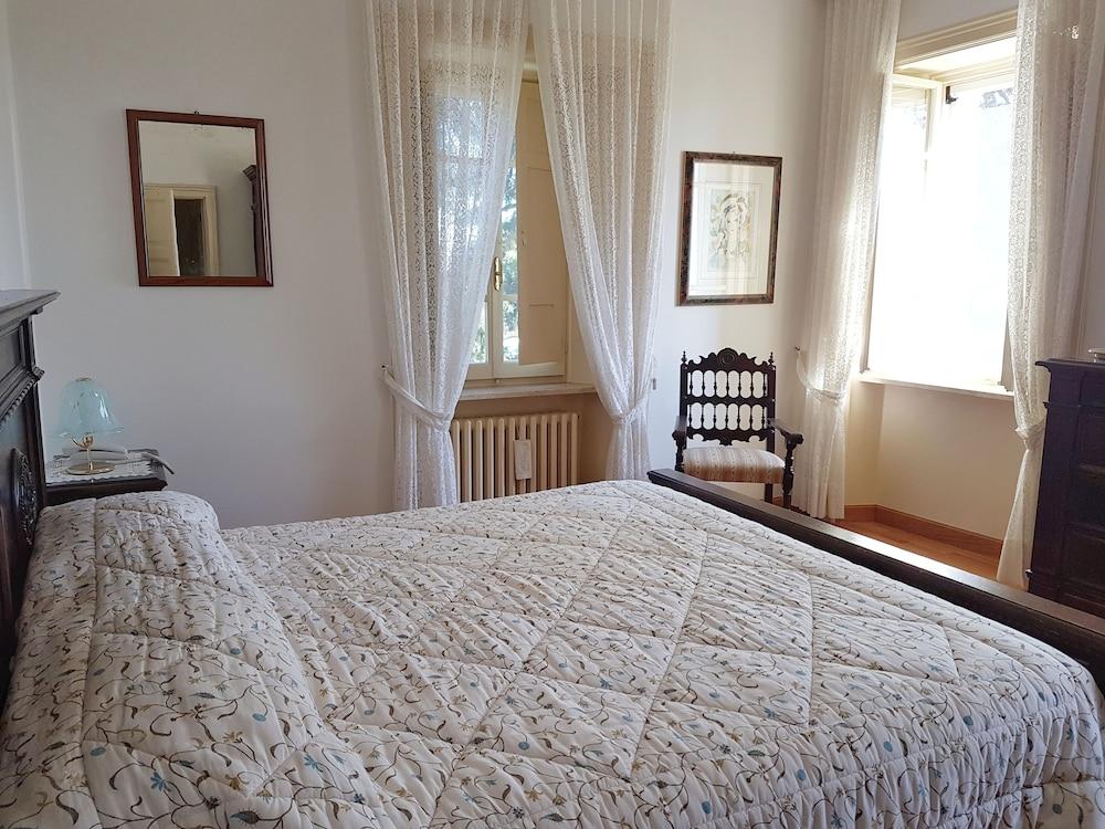 Il Castellaro Country House 페루자 외부 사진