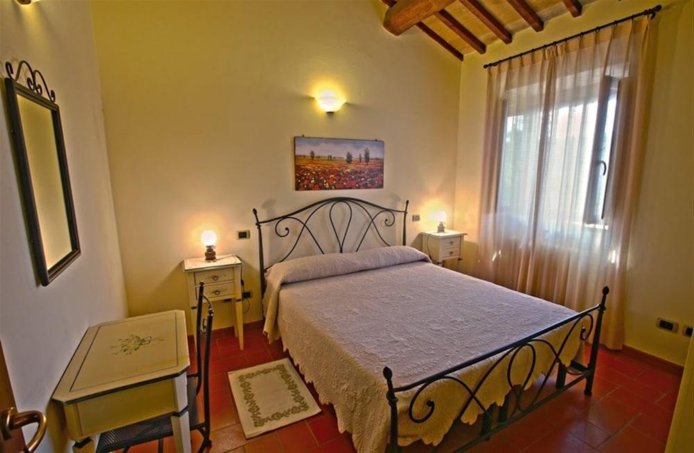 Il Castellaro Country House 페루자 외부 사진